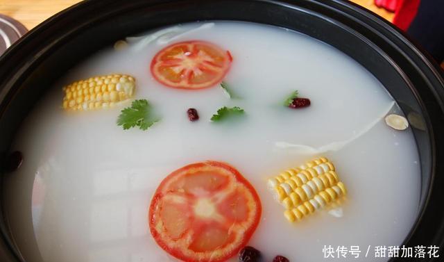 北方的火锅|同样是吃火锅,北方和南方有哪些差异你爱油碟还是芝麻酱