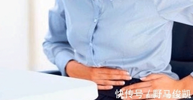 症状|肝病自查,身体频频出现3个症状,小心!你的肝正在受到损伤