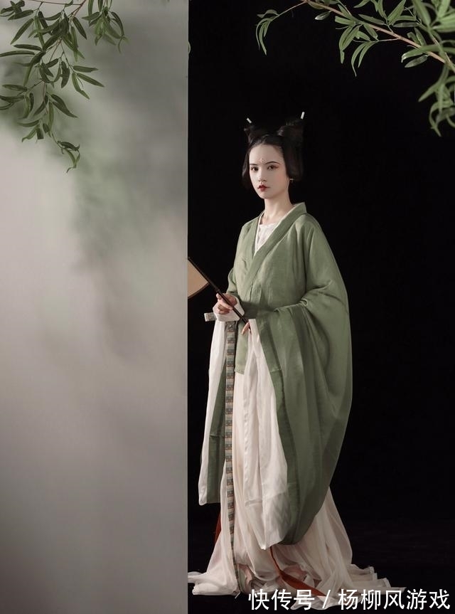 窄衫#“汉服袍子”请集合!哪一款汉服是你的心头爱?