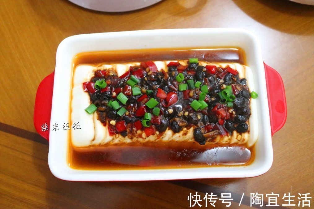 晒晒我家晚餐，这一桌，成本没超过50元，朋友说真实惠