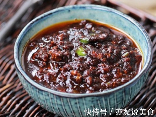 炸酱这么做，酱香浓郁味道好，拌面条特别解馋，分享详细做法