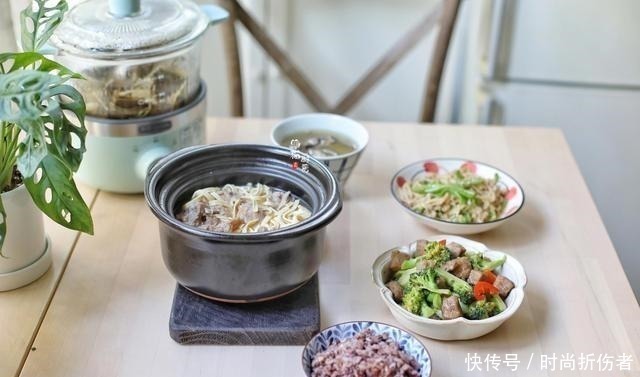 杂粮|打工人一家三口的晚餐,2荤1素1汤,朋友粗细结合,幸福感满满