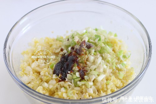 酵母|半棵白菜1块豆腐，不包也不烙，卷卷上锅一蒸，香嫩营养，吃不够