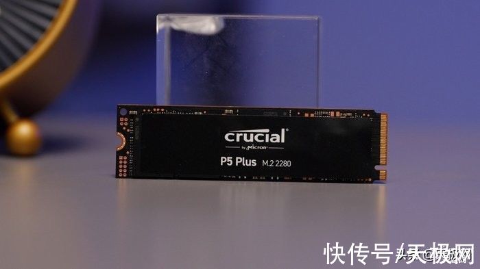 负载|升级PCIe 4.0比PCIe 3.0快60%以上？Crucial英睿达P5 Plus SSD体验