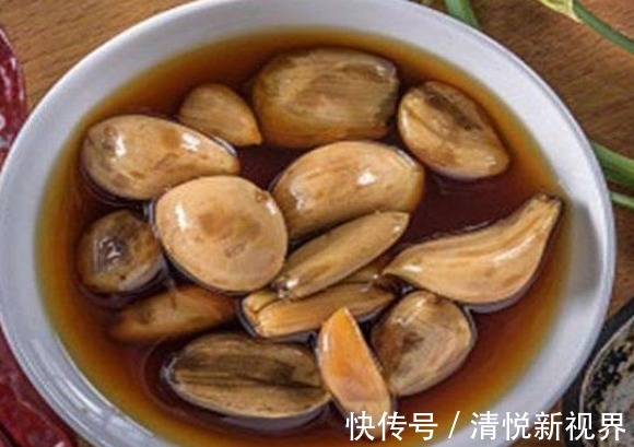 起泡酒|大蒜泡酒对男性好处多多,功效多多,牢记为身边人健康泡一些