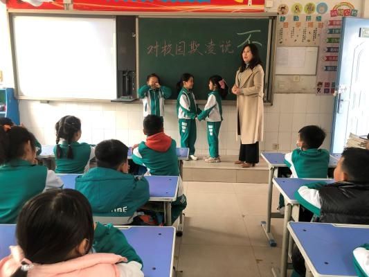 夯实“五个一”：濮阳市昆吾小学扎实开展第26个“全国中小学生安全教育日”活动