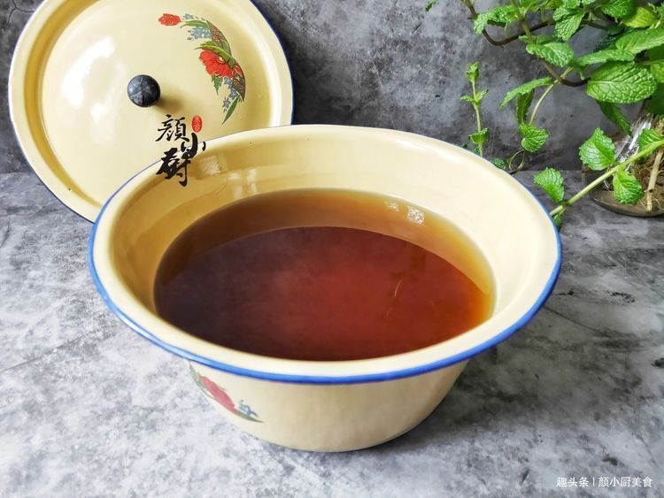 猪油|熬猪油时，只加水是错的，多加这2样，猪油又香又白，放1年不坏