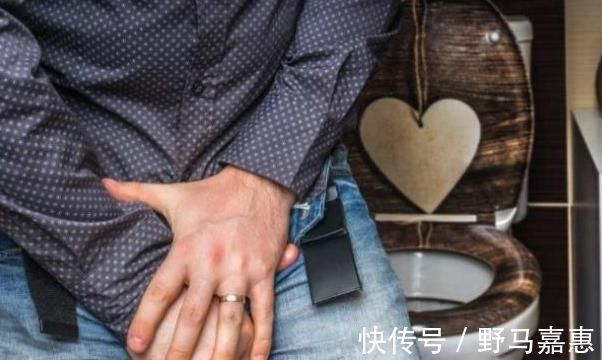 前列腺增生|男性有无前列腺增生？排尿或许就知晓，3种食物常吃，呵护前列腺