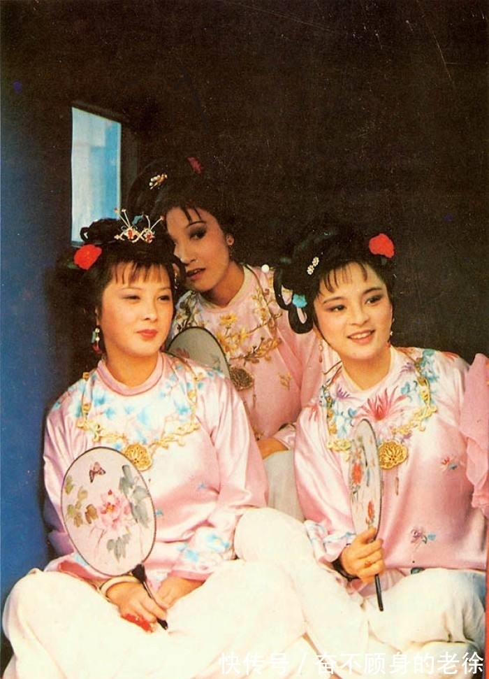 红楼梦|贾敬早早上山当了道士,惜春究竟是谁的女儿?王熙凤早已一语道破