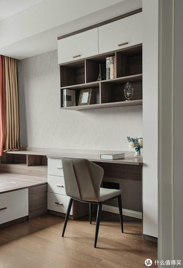 全屋|150㎡的精装大宅,一进门就被客厅迷住!全屋时尚高级,挑不出毛病