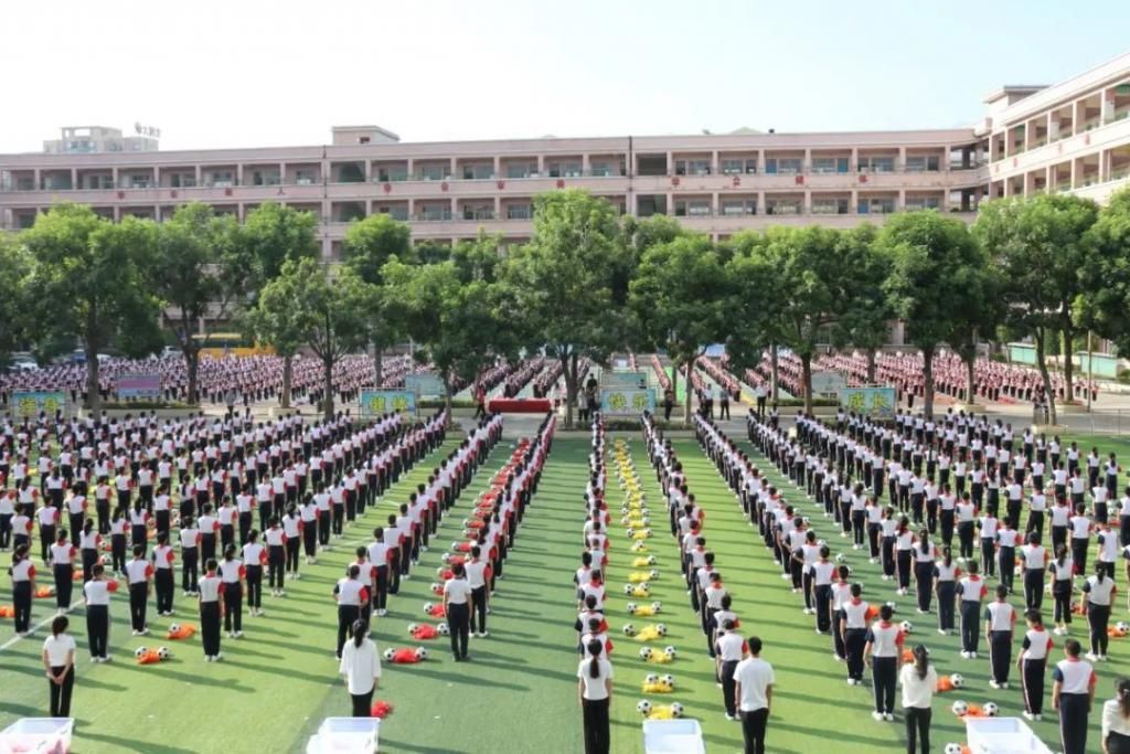 课间|厚街各学校大课间评比结果出炉，这7所学校拔得头筹！