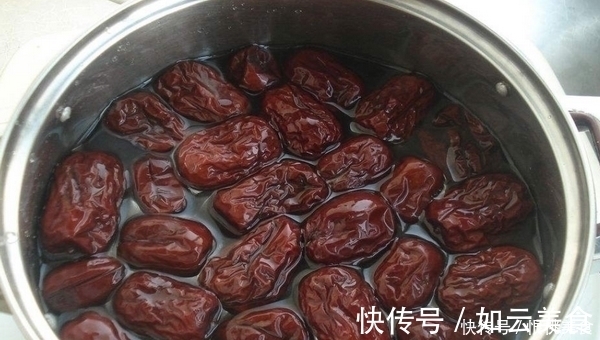 头发|红枣与两种食材一起煮,一天吃一勺,皱纹不见了,头发也乌黑亮丽