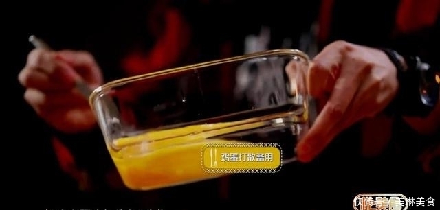 麻婆豆腐、炖豆腐通通靠边站,这样做豆腐才是最牛的!香!