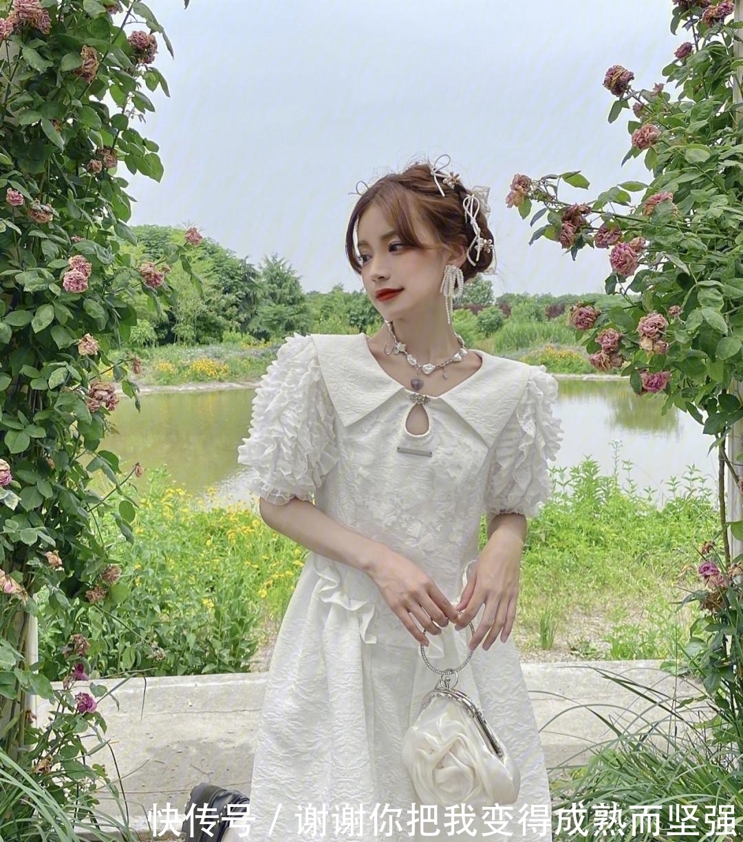 田园风|这才是夏日“萝莉风”穿搭,特别是各种麻花辫,浪漫又有田园风