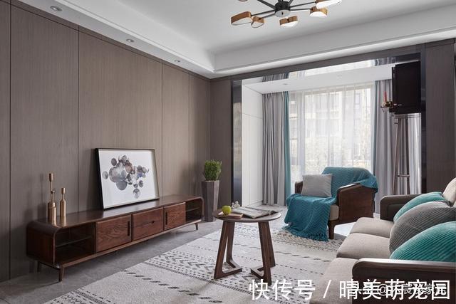 简约|越来越多人喜欢横厅，看完她家，发现不是一般的大气，简约又高级