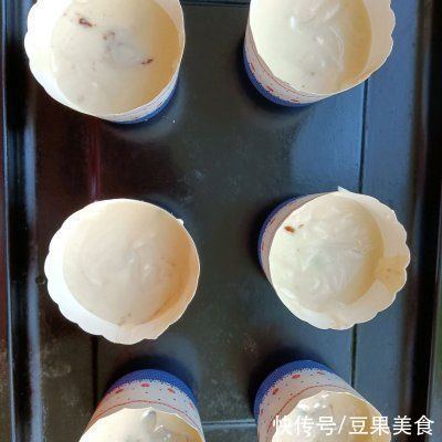 豆沙酸奶米糕|这道豆沙酸奶米糕香极了，儿子三天两头就要吃