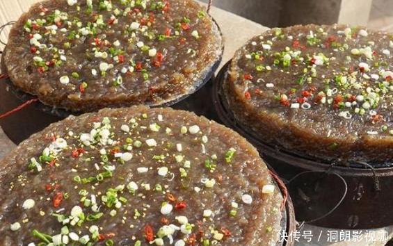 大妈|大妈摆摊卖自制“懒人菜”,3口锅1个人,一天卖出几百斤