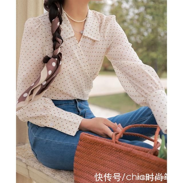 面料|与其执着带点“白幼瘦”性质的BM衫，不如穿围裹式上衣进阶气质