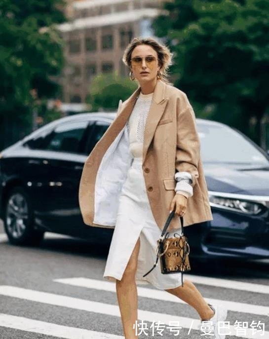 今年火了一种穿法叫“裙子+老爹鞋”,温柔舒适又减龄,照穿就美