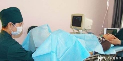 节育环|宝妈为了生二胎,决定去医院取出节育环,但没到会变成“利器”