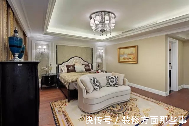 三居室|160平欧式三居室,夜幕下一盏鹿角壁灯让人觉得温馨