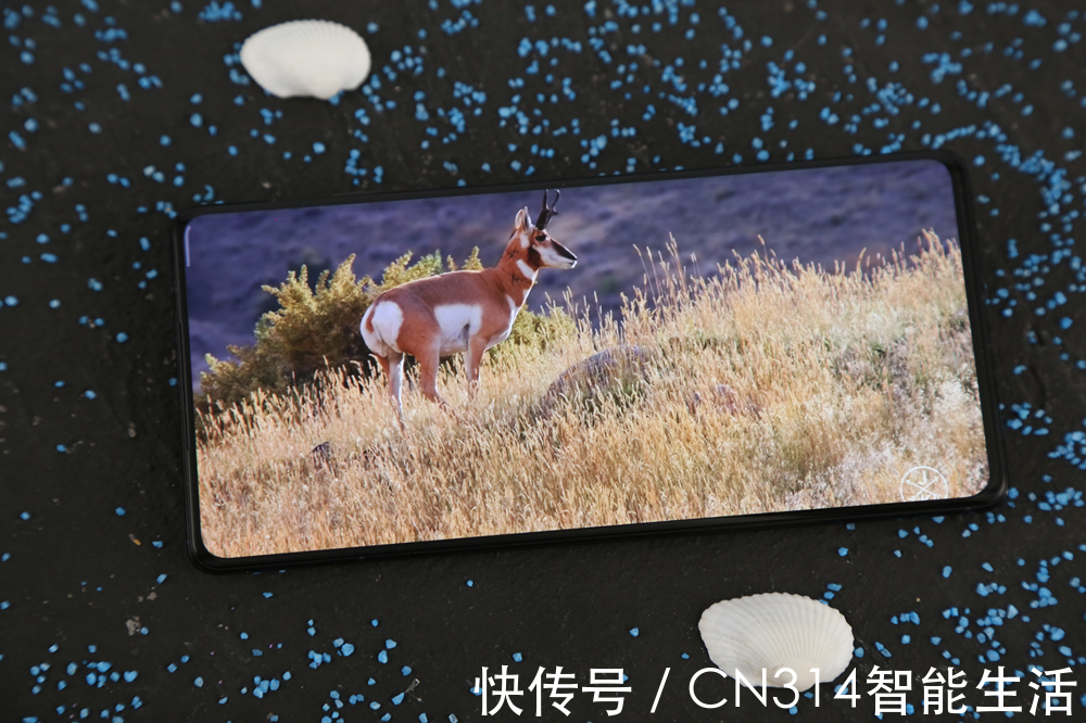 哪吒|小米MIX4首发深度评测:时隔三年的回归,带来了哪些感动?