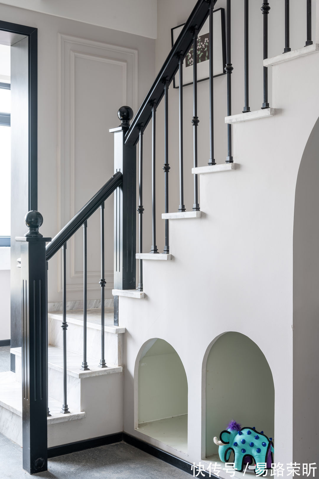 见缝插针式储物,这个家的超强收纳太能打