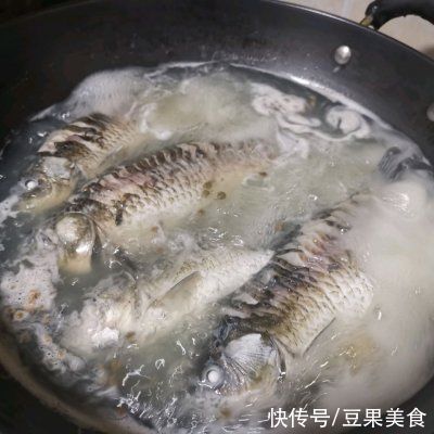 鲫鱼|从来没想过凉拌鲫鱼还能这么做