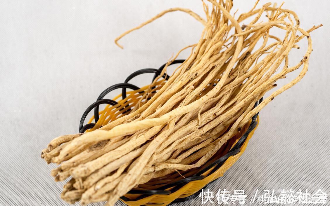 滋补|一鸽胜九鸡，炖鸽子汤要焯水吗？老师傅教你一招，汤鲜味美营养高