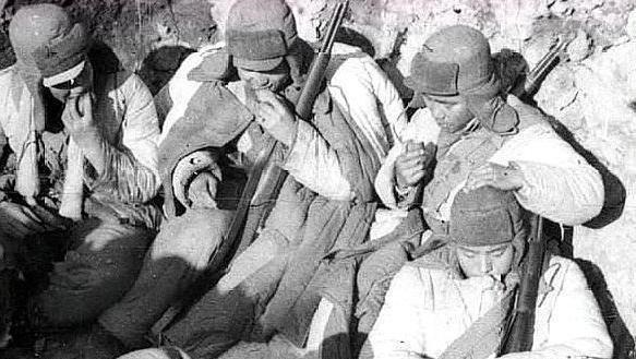 停止|志愿军疲惫不堪停止攻击后,金日成说了一句话,让人无法理解!