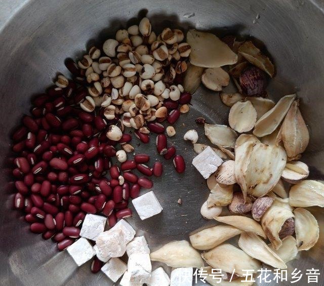 赤小豆|银耳除湿汤，夏天解暑除湿佳品！