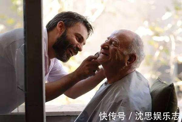 雄性激素|刮胡子次数或决定男人寿命两个时间不可刮,专家劝你少干傻事