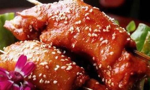 猪蹄|明星的不老秘诀你也值得拥有,50岁肌肤依旧光滑如18,食补实现