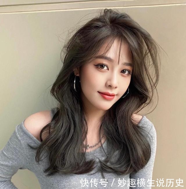 脸型|“显脸小”的四大发型气垫烫圆脸专属,方脸法式烫更高级!