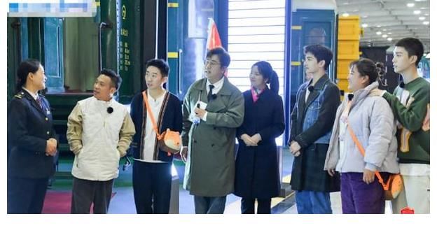 《青游3》吳彤發(fā)言引爭(zhēng)議，遭楊迪宋小寶內(nèi)涵，網(wǎng)友：真解氣