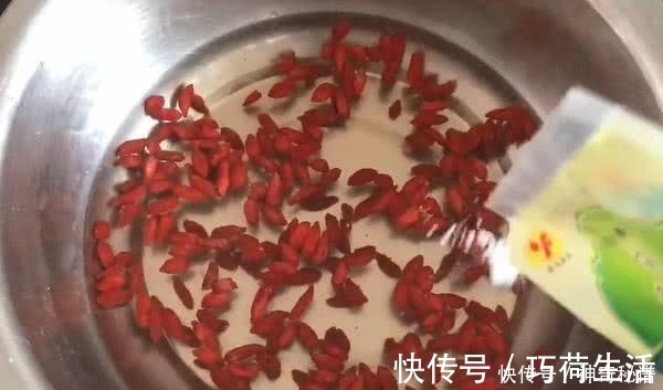 一生|枸杞买回来究竟需不需要洗很多人第一步就做错了,学会受用一生!