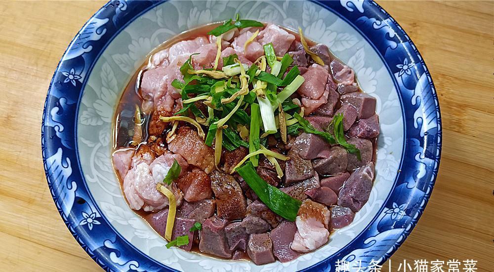 味道|一块猪肝一块瘦肉一起做成菜味道香辣,好吃过瘾,方法简单