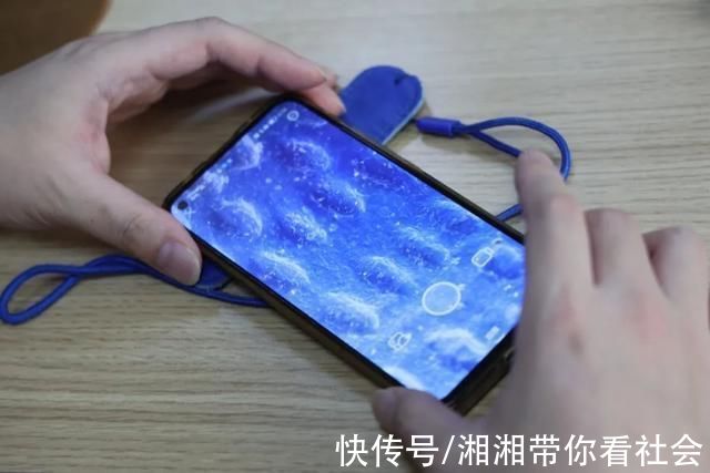肯维捷斯|武汉企业自主研发手机显微镜，成像清晰度可达2微米