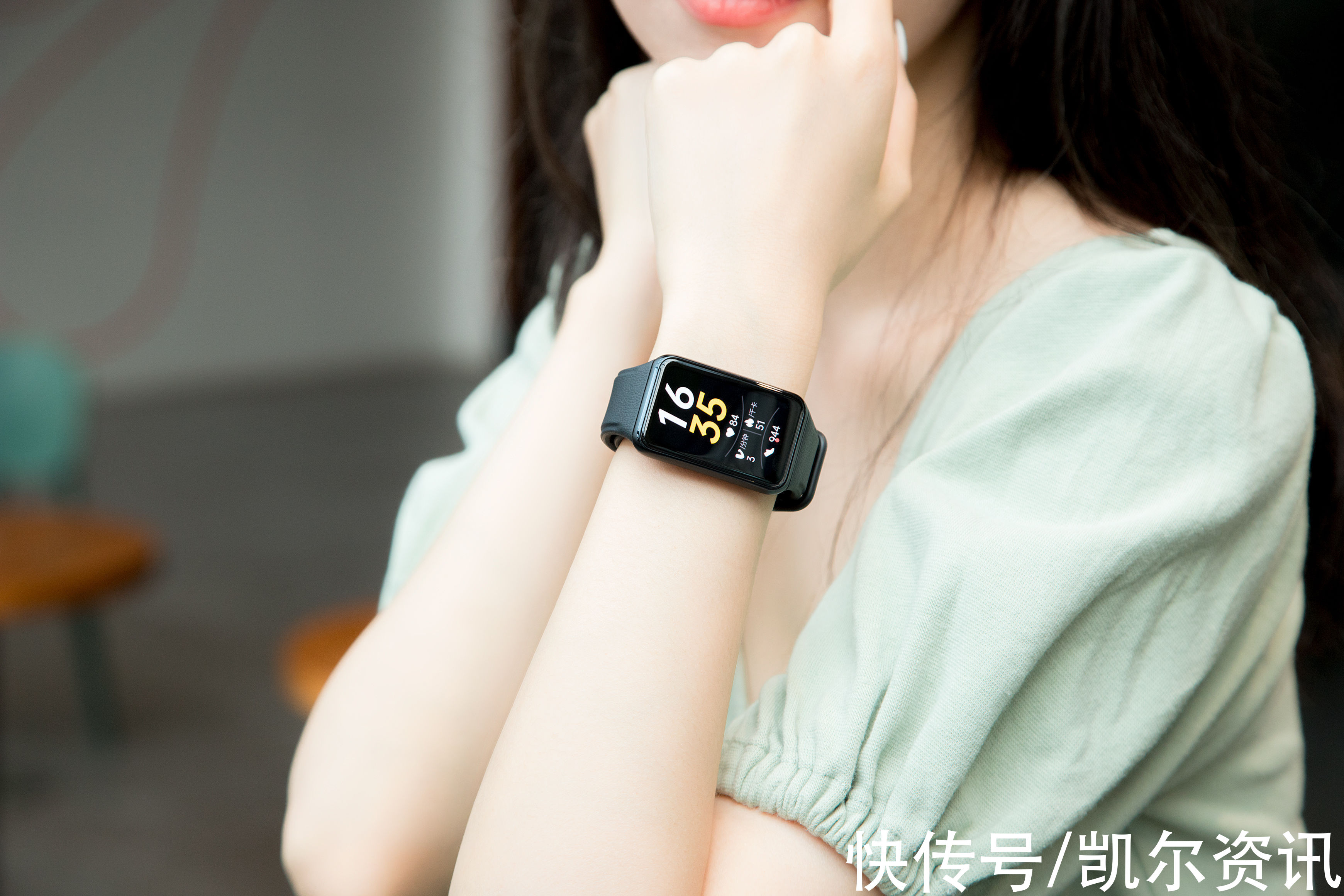 手表|充一次电用半个月！OPPO Watch Free：百元价位最好用的智能手表