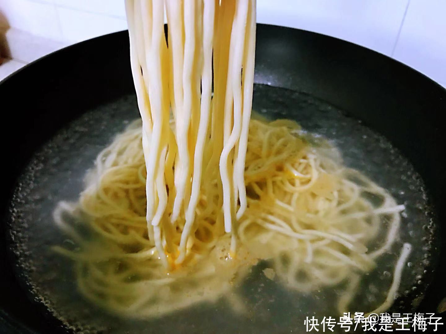  大年初七“人胜节”，这3种食物记得端上桌，寓意福旺财旺好运气