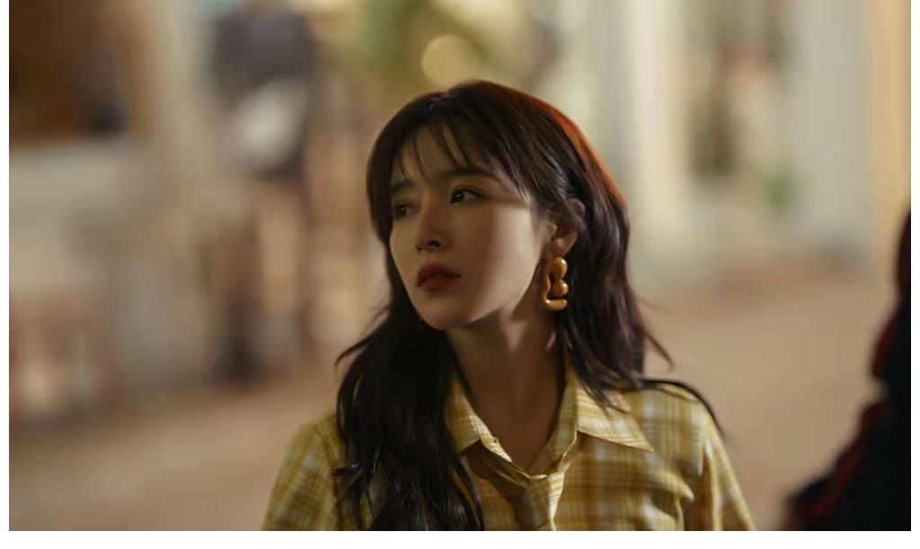 出道12年，闞清子把“榴蓮”送給自己，“躺平”理論走進(jìn)現(xiàn)實(shí)