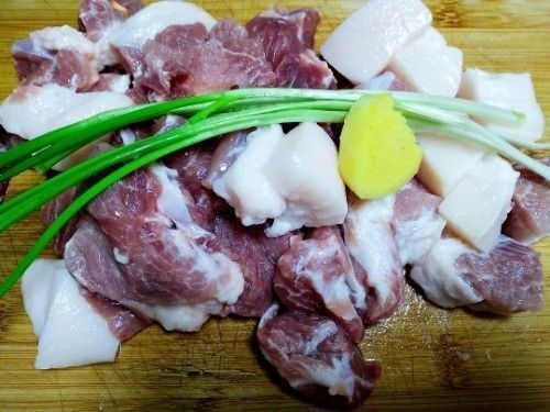 饺子皮|宝藏小吃烧麦,做法很简单,多做一点冷冻起来,想吃蒸一下就行