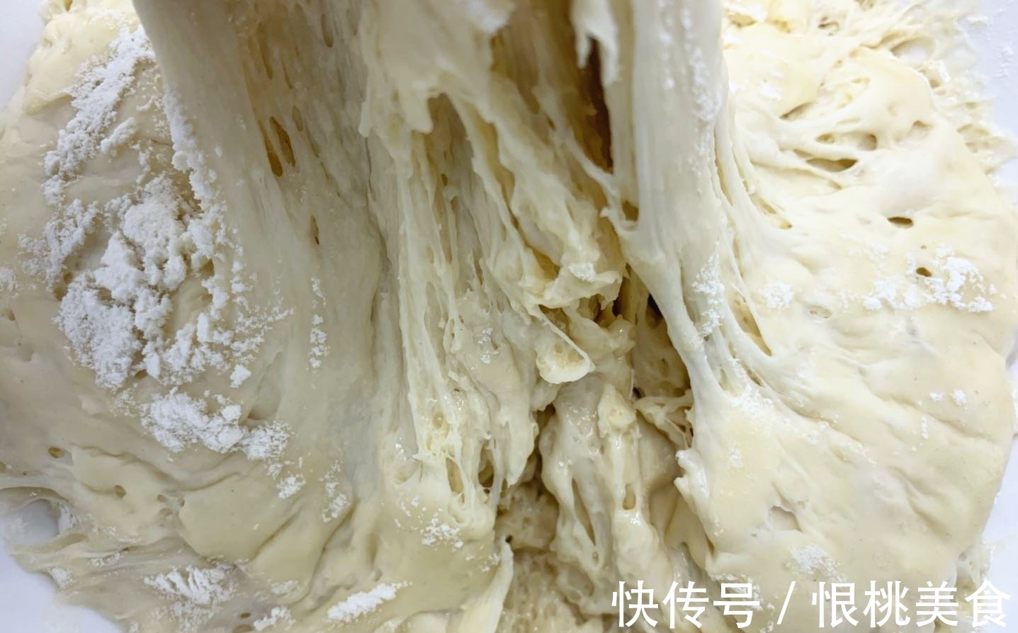 泡打粉|发面时,别用酵母和泡打粉了!用它发酵,6分钟发满盆,面还更香