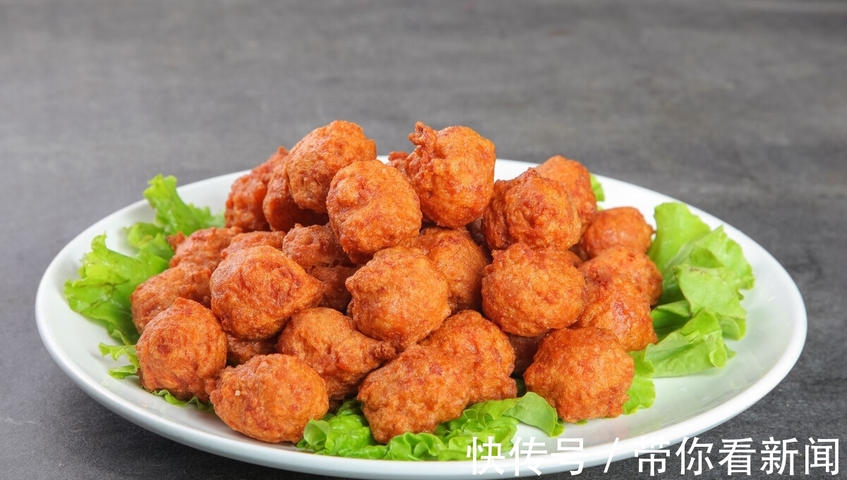 丸子|炸丸子，记住不要放面粉和淀粉，教你正确方法，外酥里嫩又弹牙