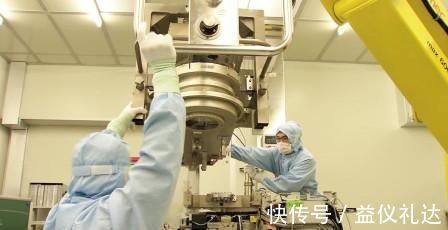 蒸镀机|300人的小企业,垄断性全世界销售市场,7亿一台的机器设备,全球抢着买