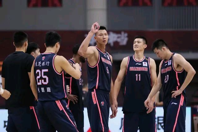 cb观点：易建联领衔！全华班下的CBA，广东宏远依然是争冠头号热门
