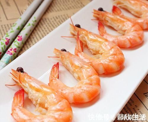 白水|白水煮虾时，先放盐还是后放盐这一步做错了，难怪虾又老又腥