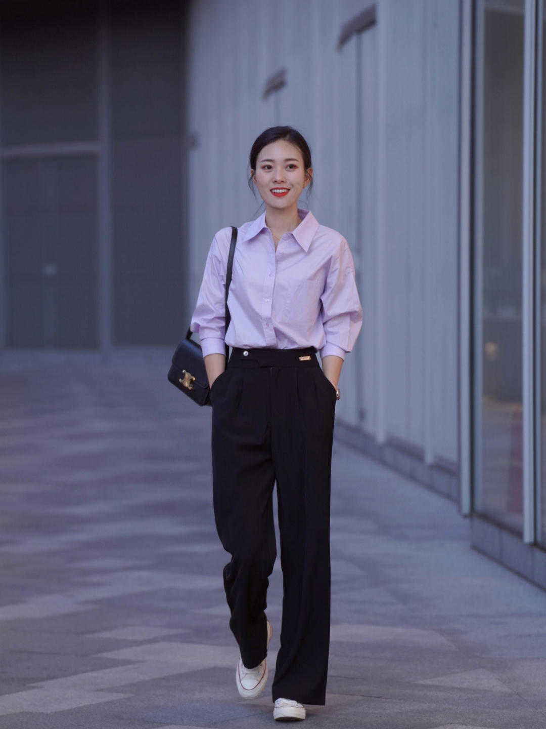 阔腿裤 秋天不一定要穿卫衣,衬衫一样很高级,这些搭配干练又洋气