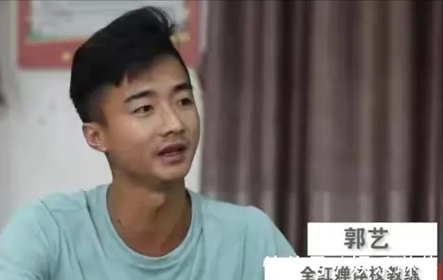 中國(guó)跳水隊(duì)|全紅嬋奪冠不只靠天賦和實(shí)力，兩大教練排除萬(wàn)難，周繼紅支持紅姐