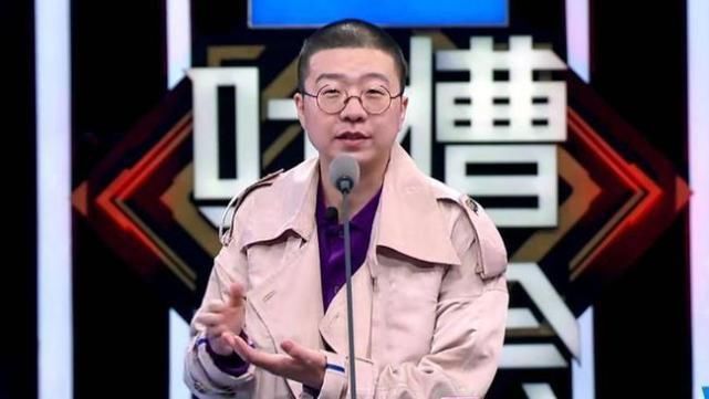 提词器曝光,到底扯下谁的遮羞布?仅仅只打了《吐槽大会》的脸?